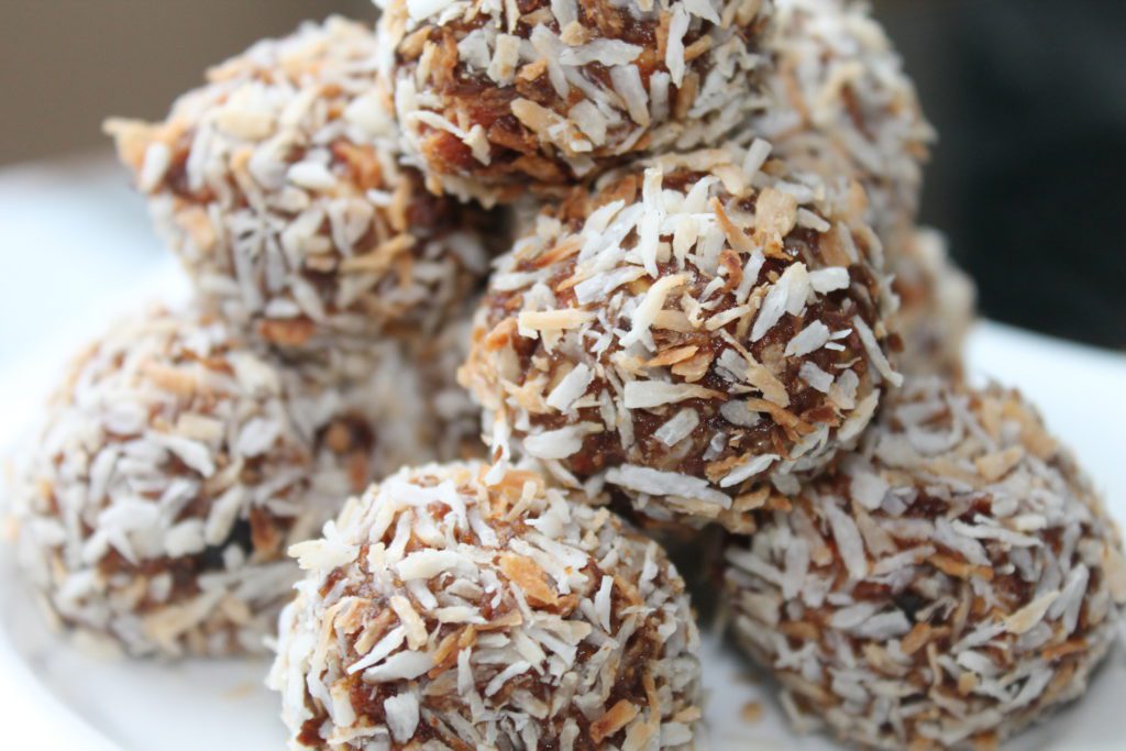Dark Chocolate, Date, Coconut and Protein Truffles with Crunchy Almonds